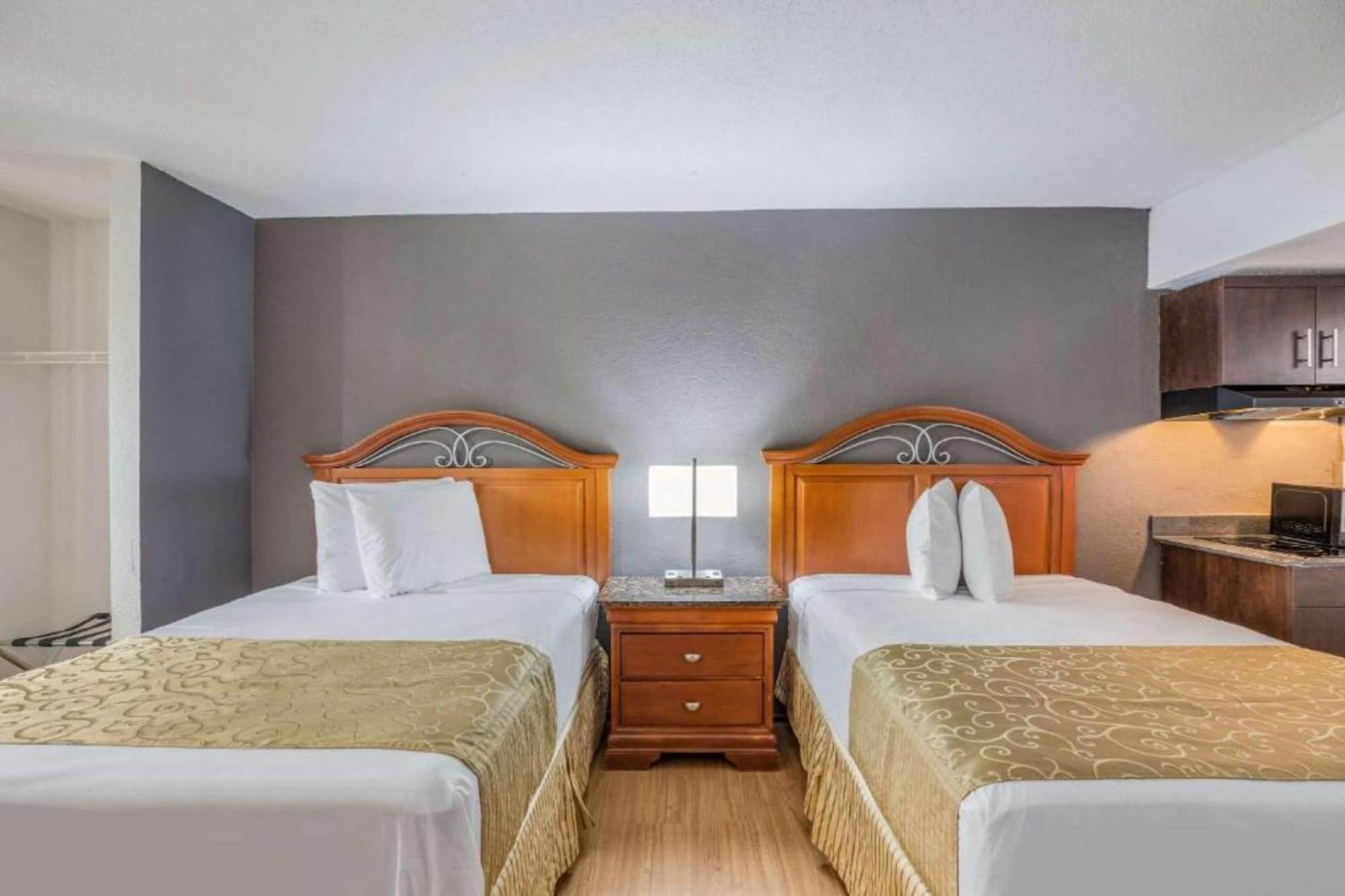 Oyo Hotel Orlando Airport Kültér fotó